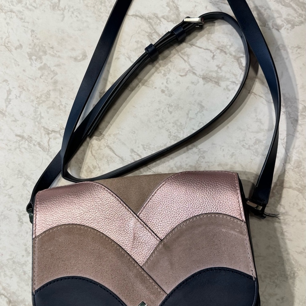 Kate Spade Pink Metallic and Black Crossbody Bag